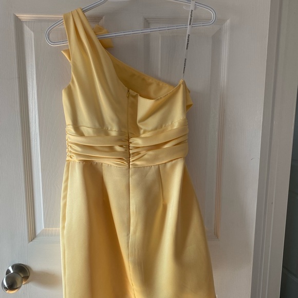 Summer’s trendiest colour 💛! David’s Bridal bridesmaid dresses (2 available) - Picture 2 of 3
